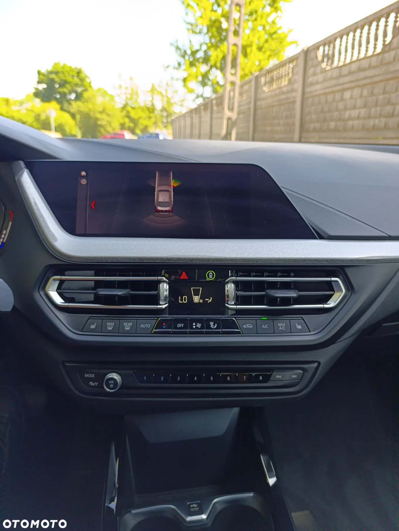 BMW Seria 2 218i Advantage - 11