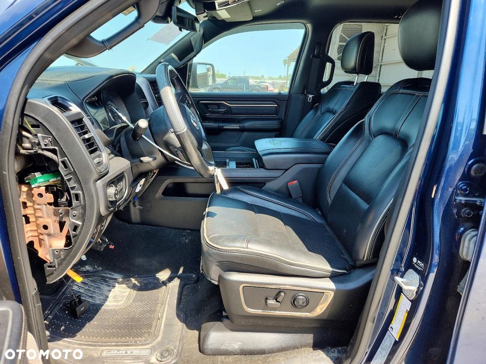 RAM 1500 5.7 Crew Cab Limited - 8