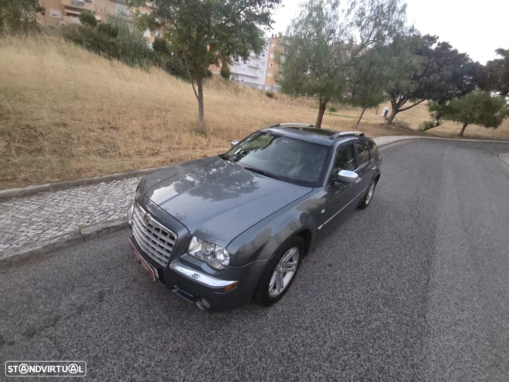 Chrysler 300 C Touring 3.0 CRD - 38