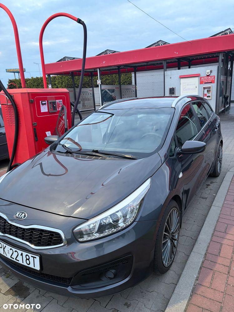 Kia Ceed 1.6 CRDi M - 1