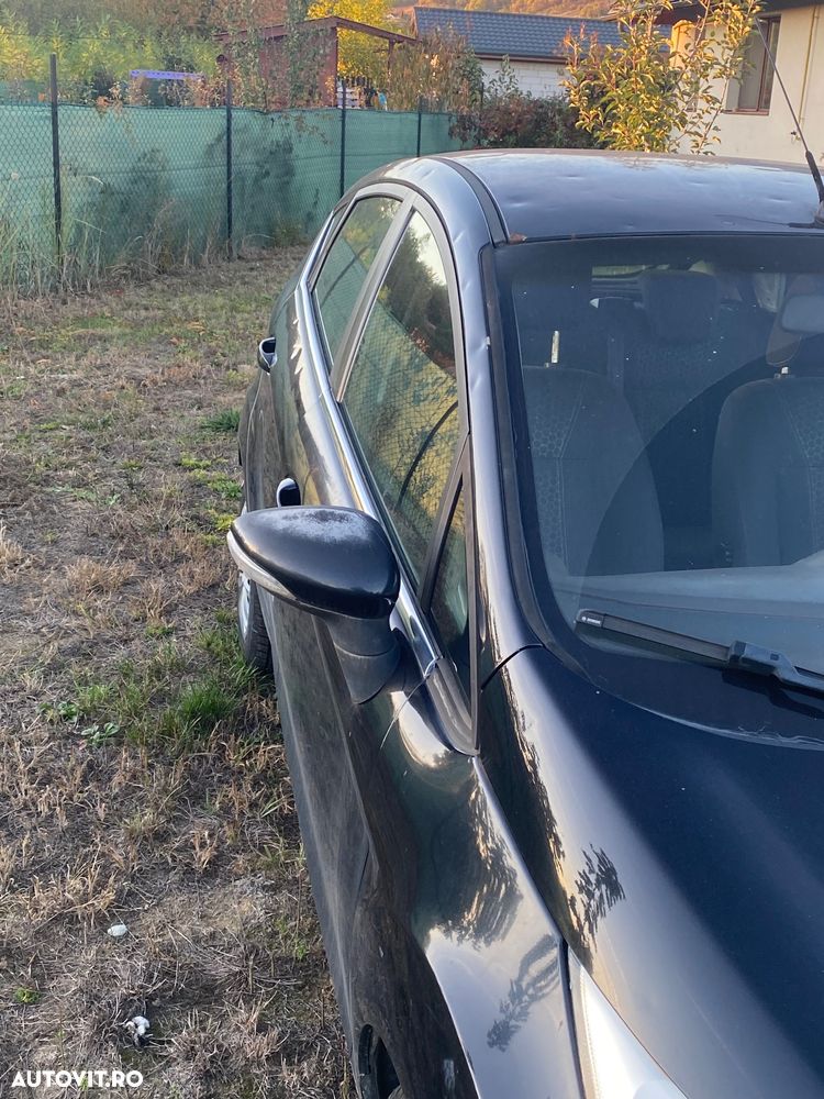 Ford Fiesta - 4