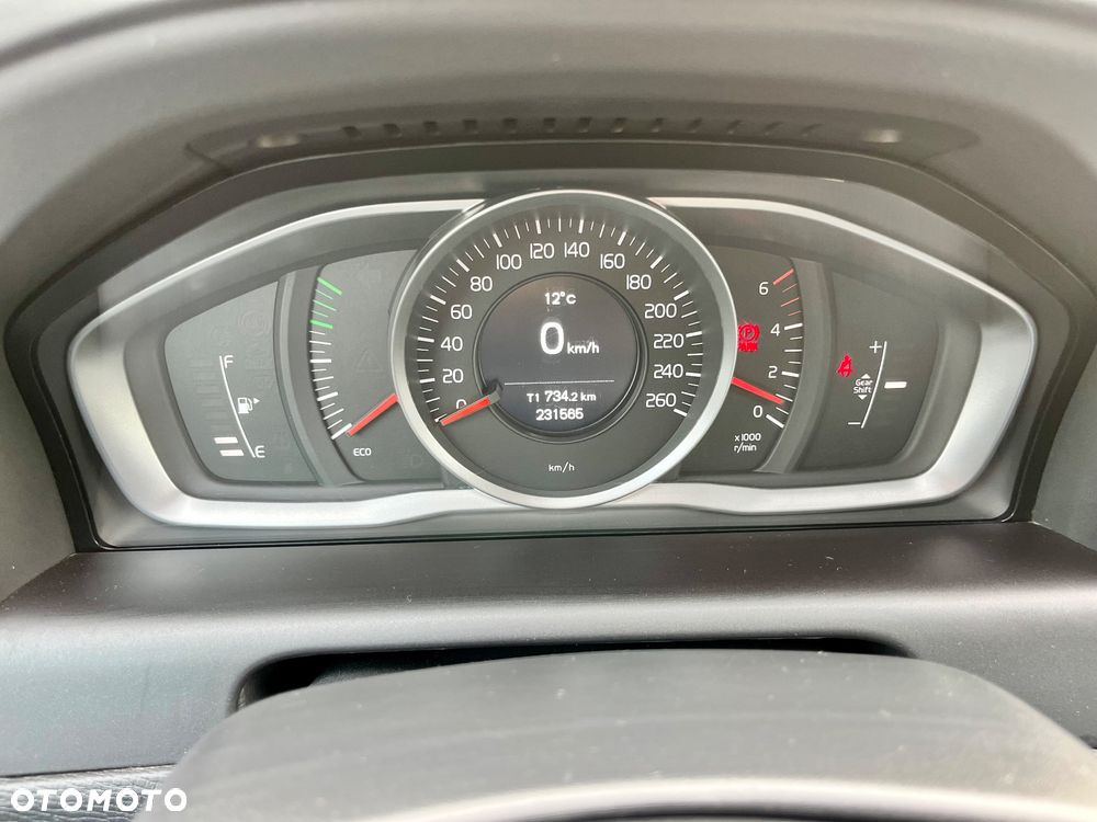Volvo XC 60 D3 Inscription - 29