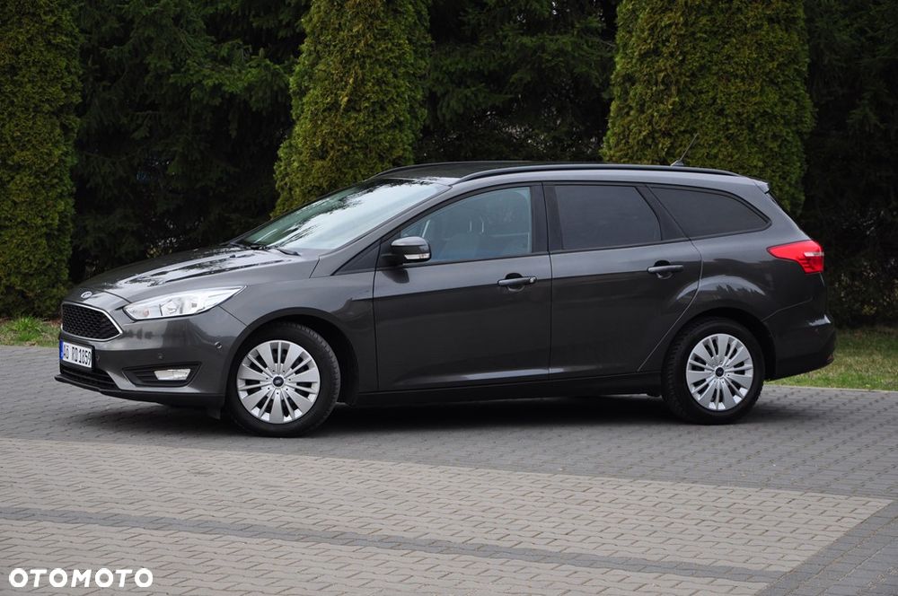 Ford Focus 1.5 EcoBlue STart-Stopp-System TITANIUM - 9