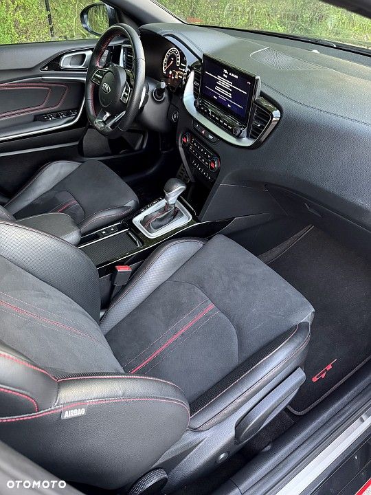 Kia ProCeed 1.6 T-GDI DCT7 OPF GT - 23