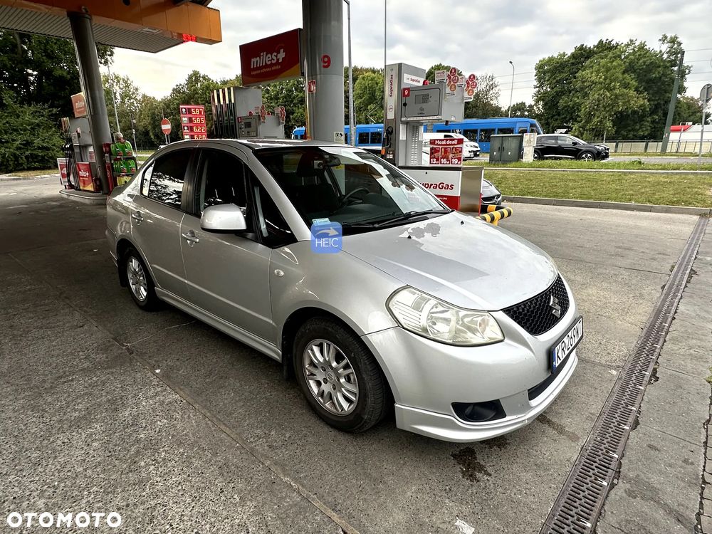 Suzuki SX4 1.6 GS/Premium - 4