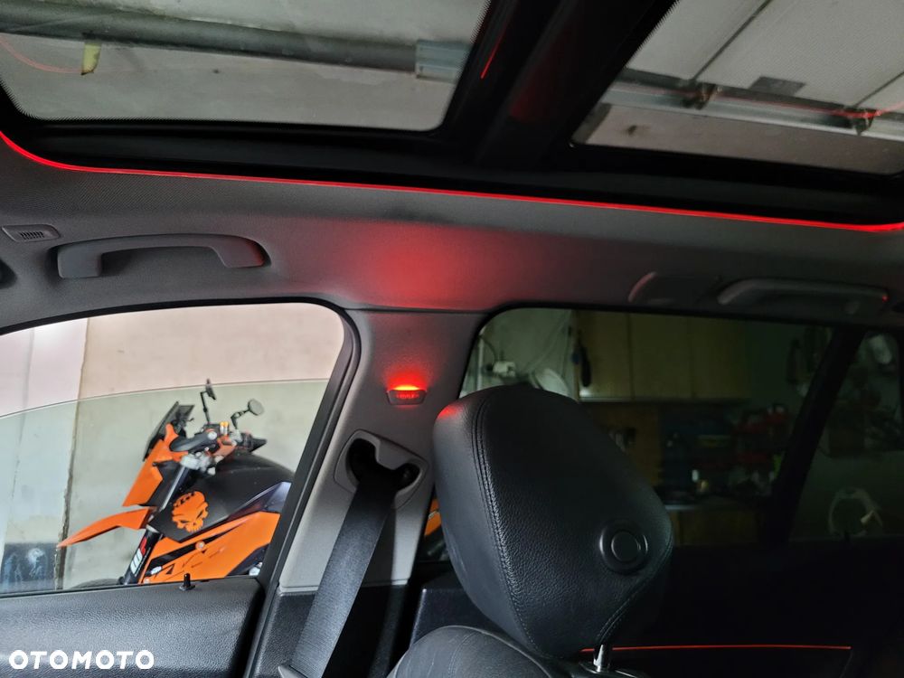 BMW Seria 3 - 14