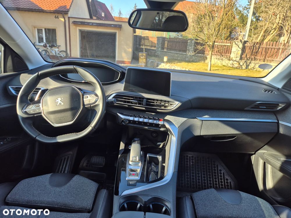 Peugeot 3008 PureTech 130 Stop & Start GPF EAT8 Active - 8