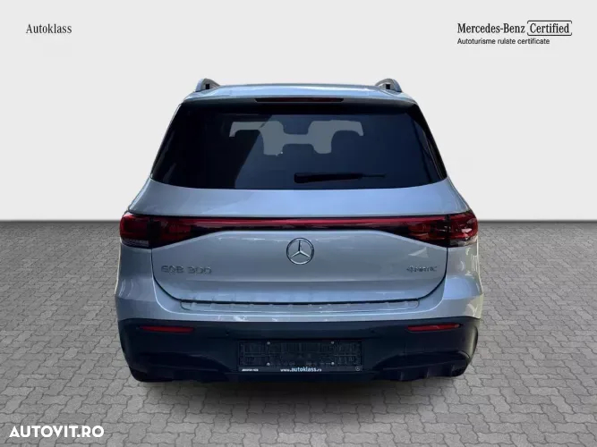 Mercedes-Benz EQB 300 4MATIC - 6