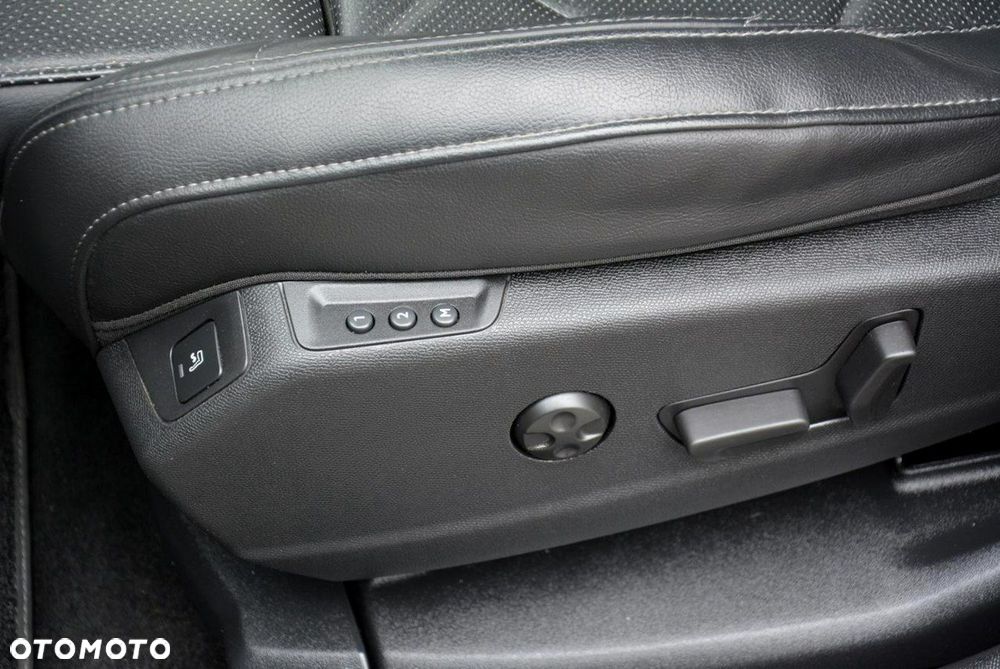 DS Automobiles DS 7 Crossback - 36