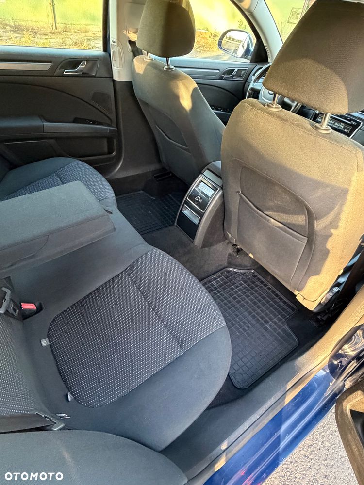 Skoda Superb 1.8 TSI Active DSG - 14