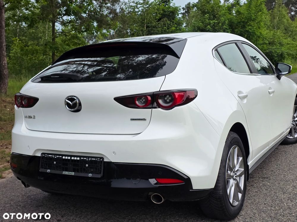 Mazda 3 e-SKYACTIV-G 2.0 M HYBRID - 12