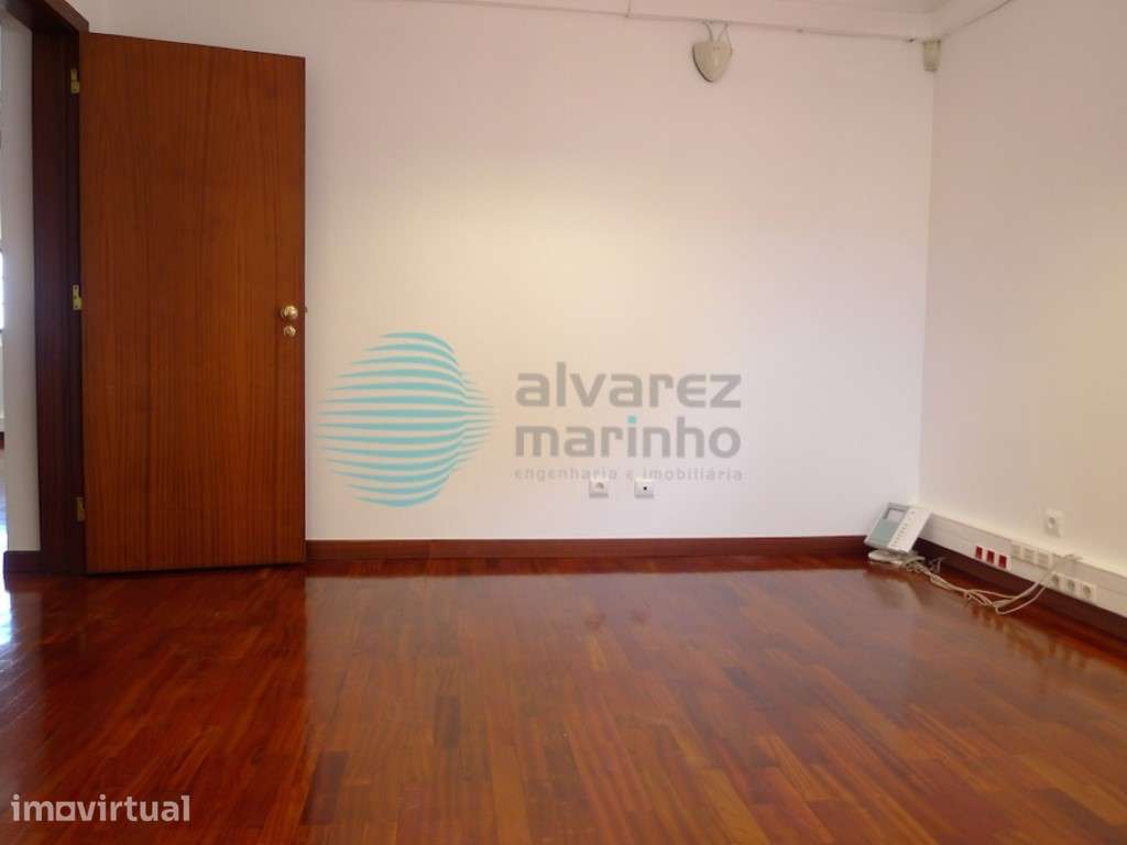 Escritório Braço de Prata (Marvila)


VEJA A VISITA VIRTUAL DEST... - Grande imagem: 2/28