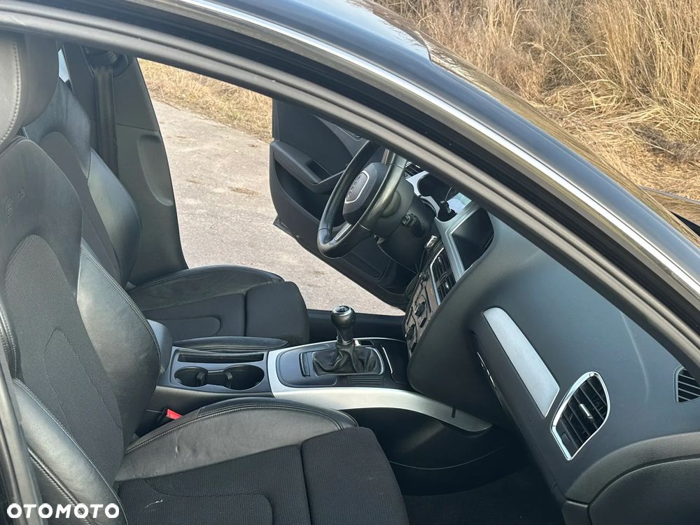 Audi A4 Avant 2.0 T FSI - 14