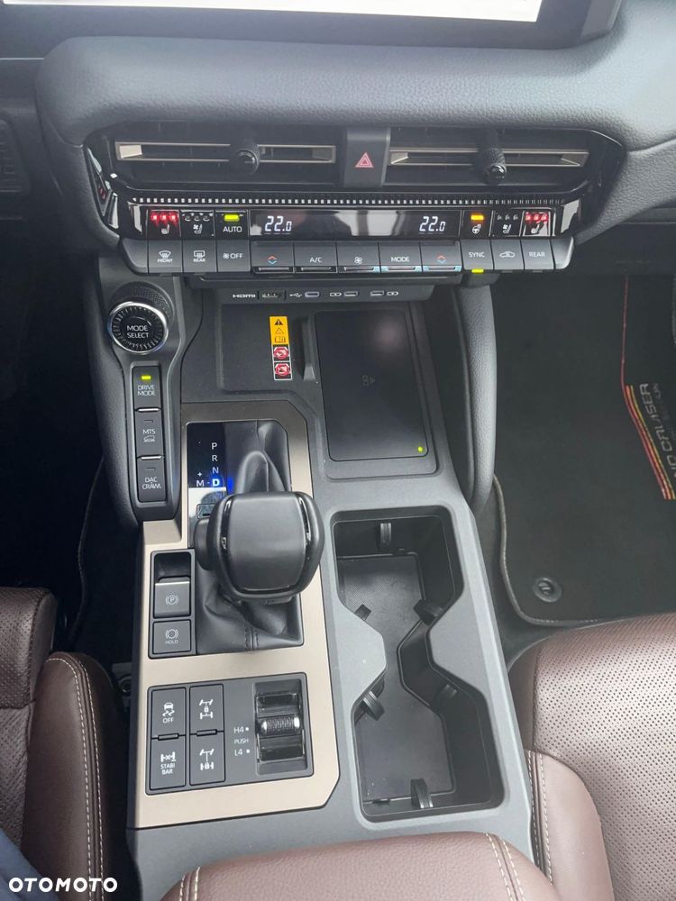 Toyota Land Cruiser LC 2.8 D-4D First Edition - 15