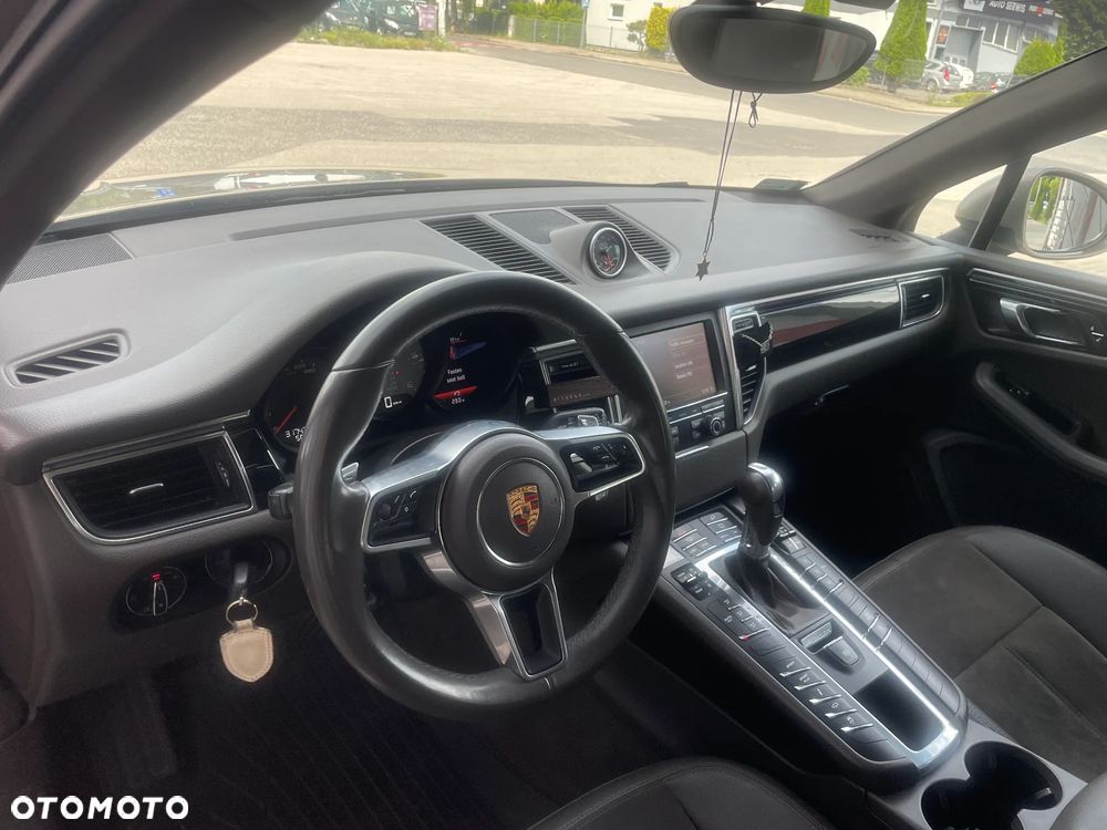 Porsche Macan - 19