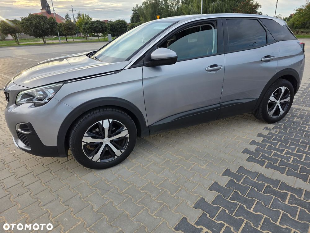 Peugeot 3008 1.6 BlueHDi Allure S&S EAT6 - 11