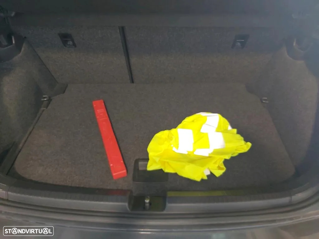 VW Polo 1.0 TSI Confortline - 12
