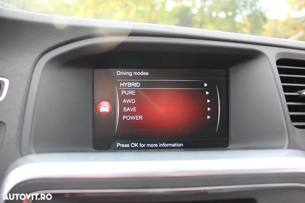 Volvo V60 D6 Plug-In-Hybrid AWD Geartronic Summum - 19