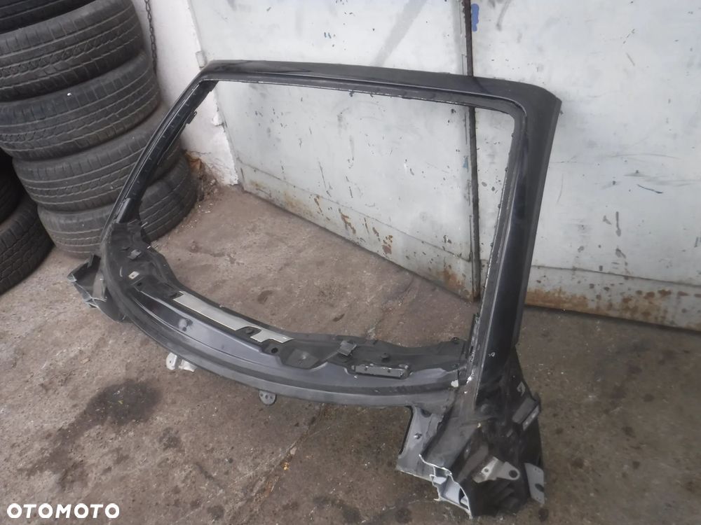 Audi TT 8J cabrio  ramka stelaz szyby przod slupek slupki - 2
