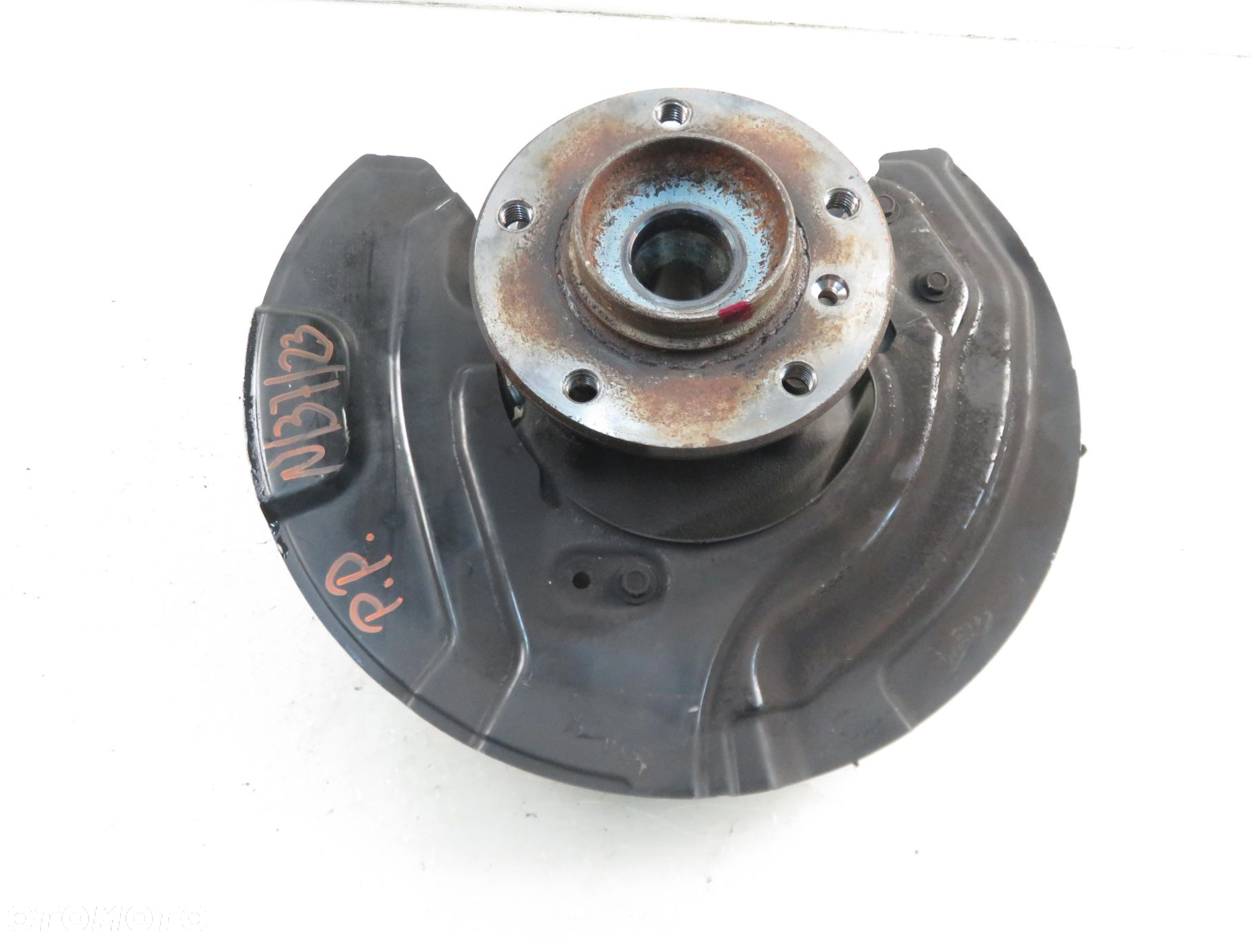 ZWROTNICA PIASTA PRZEDNIA PRAWA BMW X1 E84 xDrive 20 i  6788700 - 4