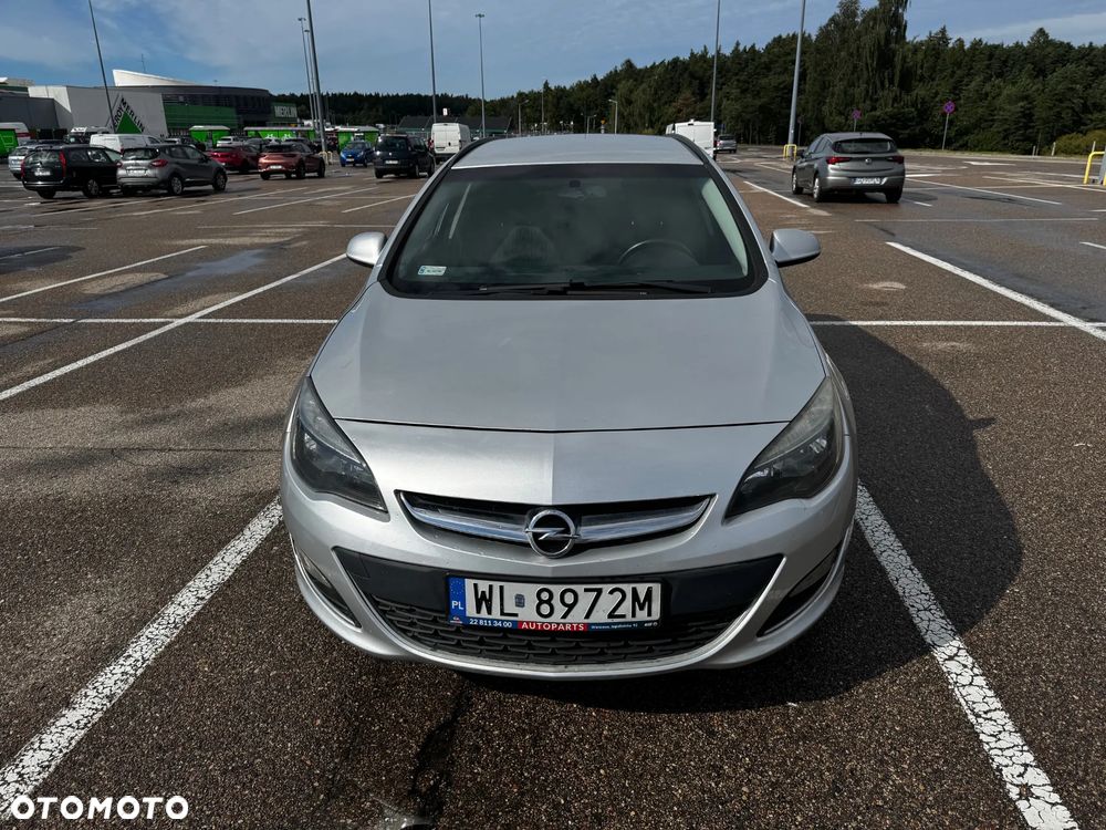 Opel Astra IV 1.4 T Cosmo S&S - 4