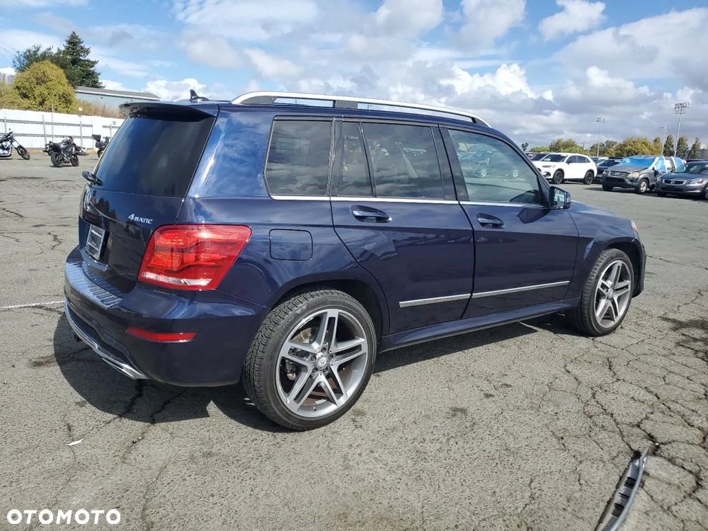 Mercedes-Benz GLK 350 4-Matic - 3