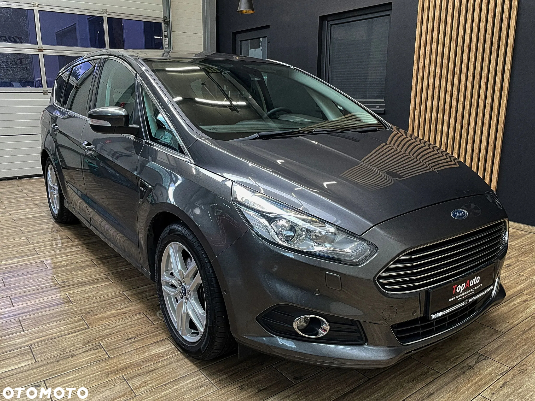 Ford S-Max 2.0 EcoBoost Titanium - 5
