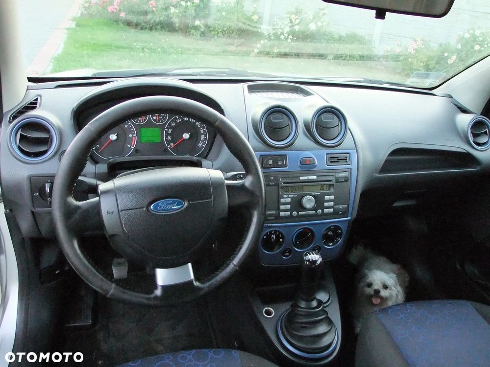 Ford Fiesta 1.3 - 11