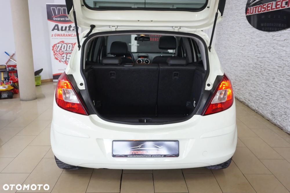 Opel Corsa 1.2 16V Enjoy - 19