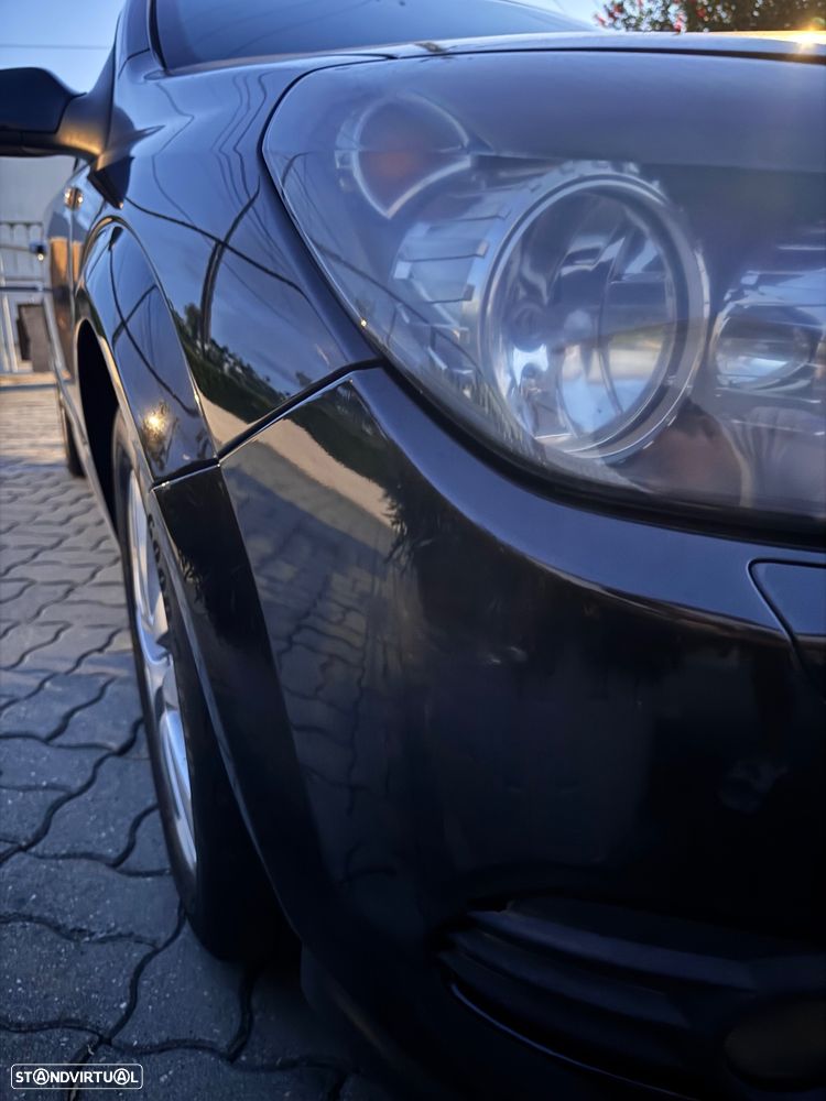 Opel Astra GTC 1.7 CDTi - 4
