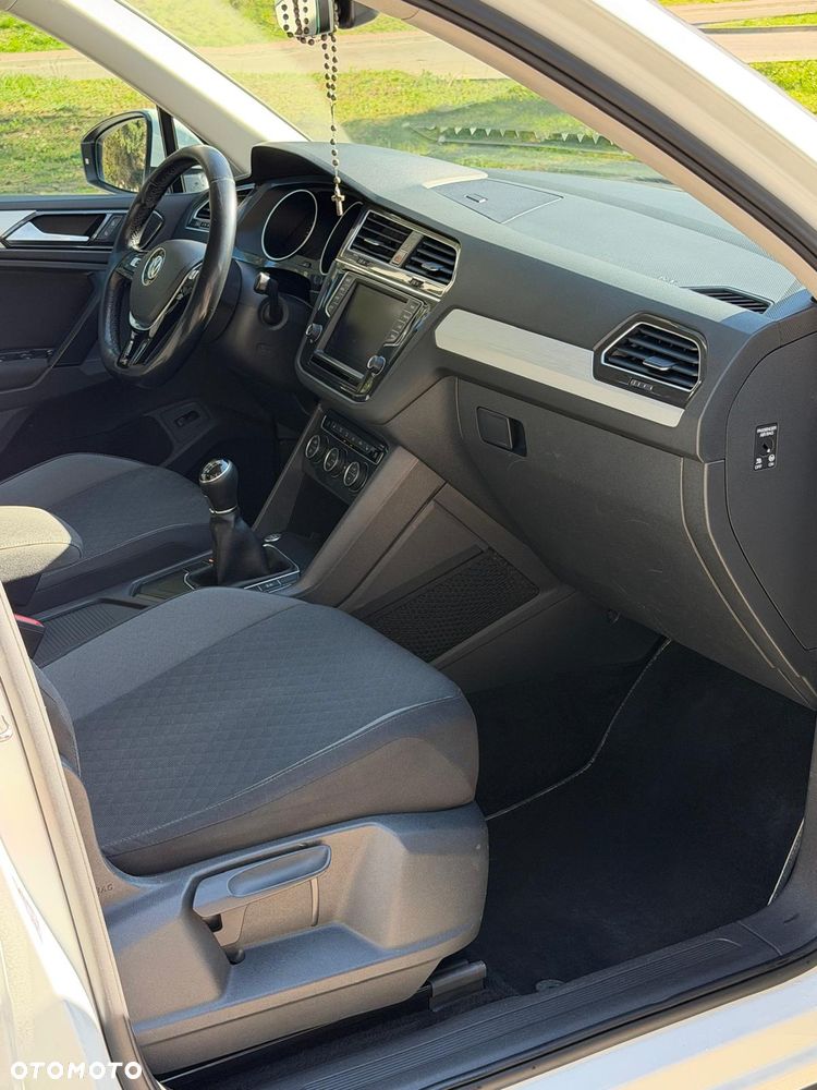 Volkswagen Tiguan 2.0 TDI BMT SCR Comfortline - 15