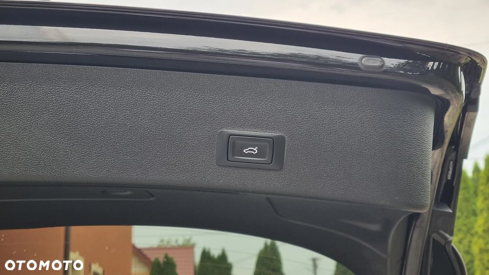 Audi A4 Avant 2.0 TDI DPF clean diesel quattro Ambition - 19