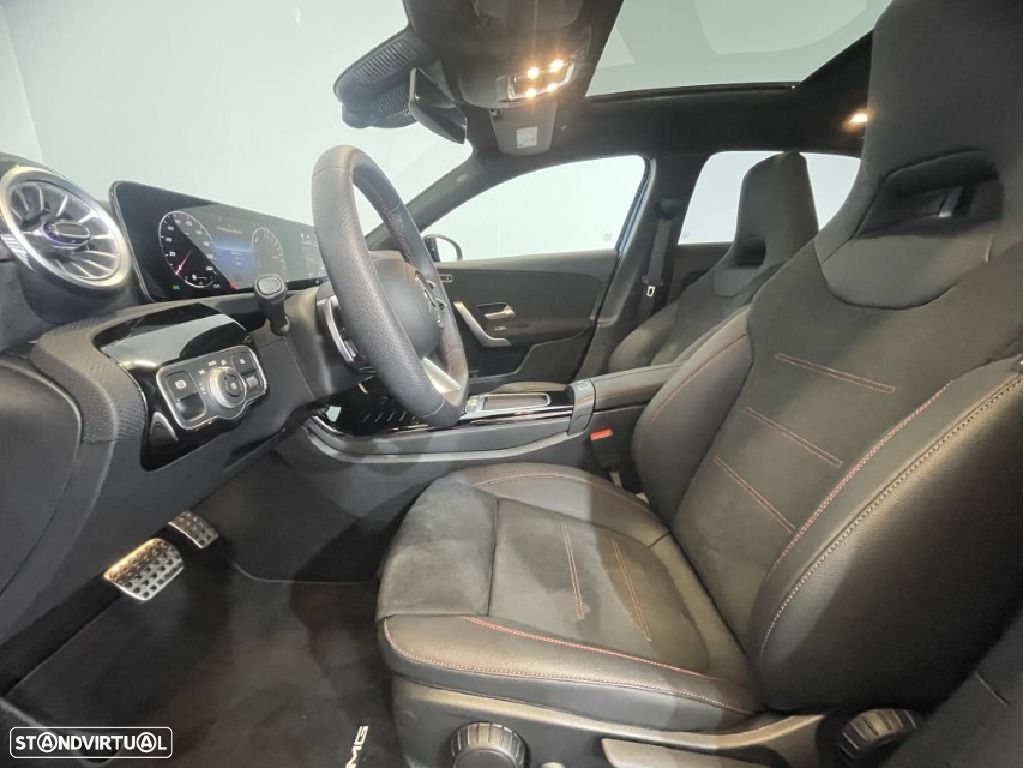 Mercedes-Benz A 250 e - 12