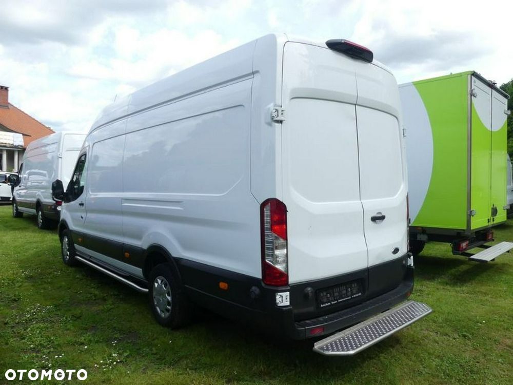 Ford Transit - 18