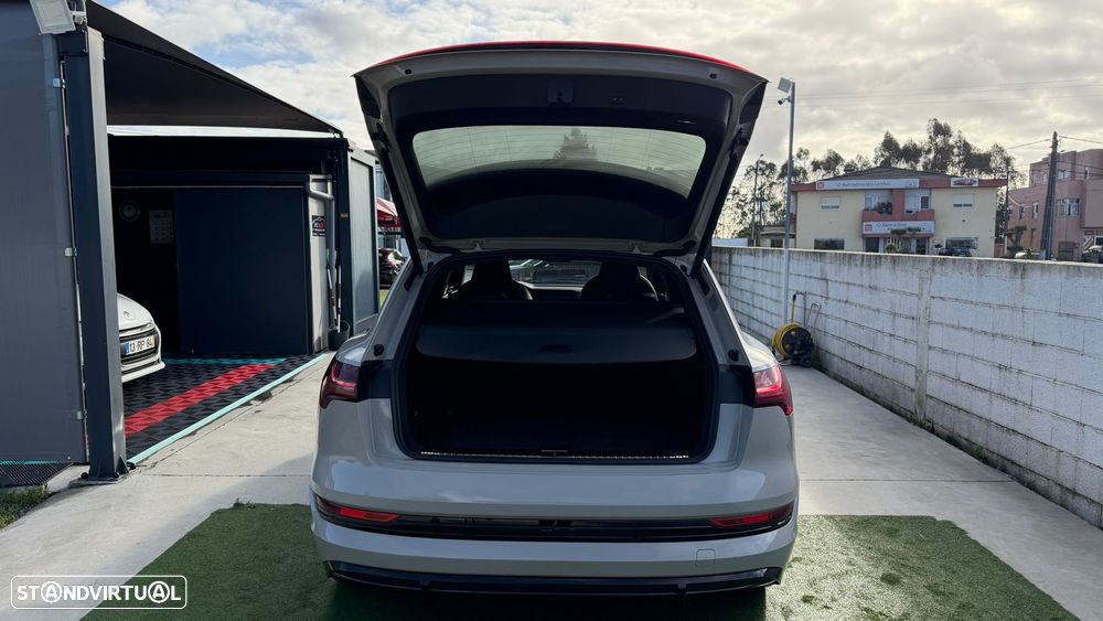 Audi e-tron 55 quattro S line - 7