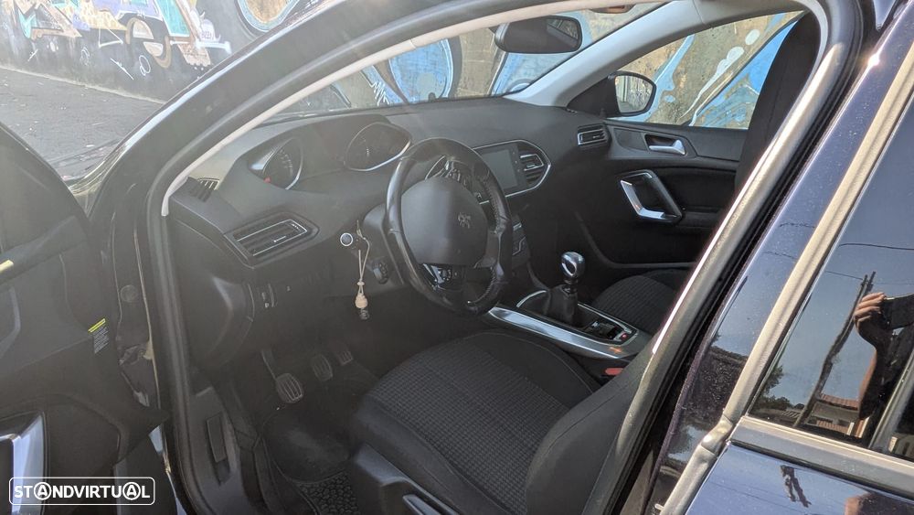 Peugeot 308 SW 1.2 PureTech Style J17 - 12