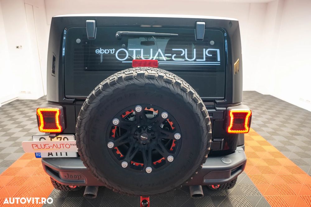 Jeep Wrangler Hard-Top 3.6 Automatik Rubicon - 6