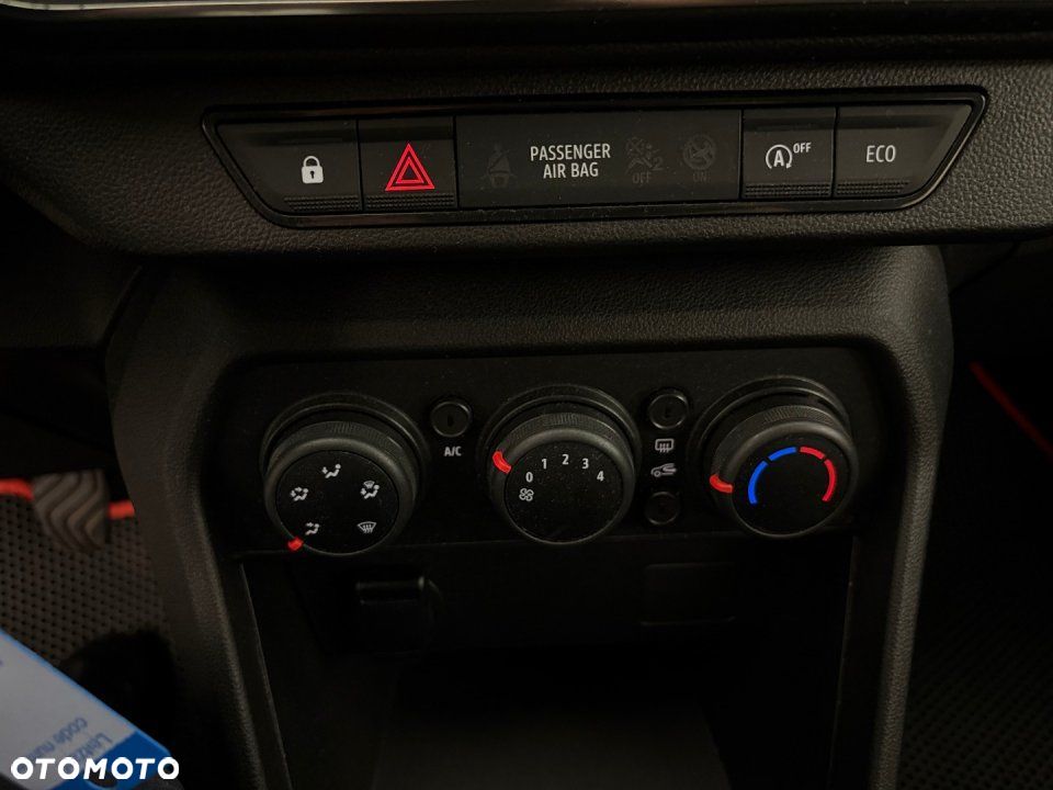Dacia Sandero - 16