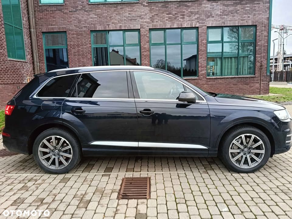 Audi Q7 - 3