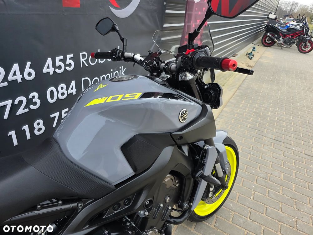 Yamaha MT - 10