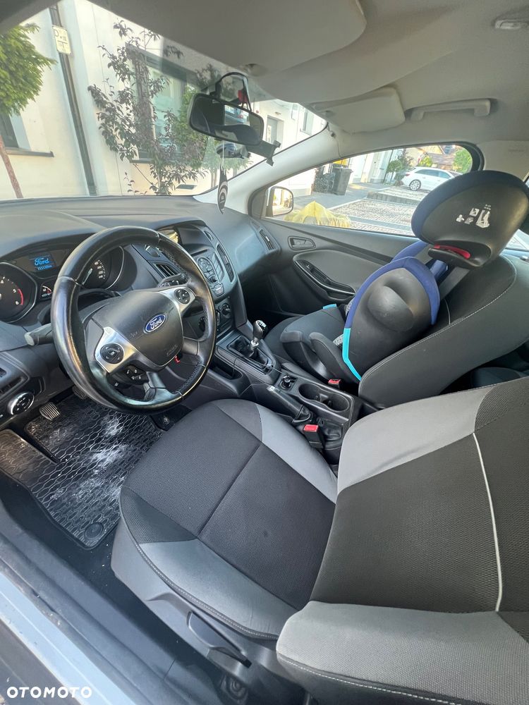 Ford Focus 1.6 TDCi Trend - 9
