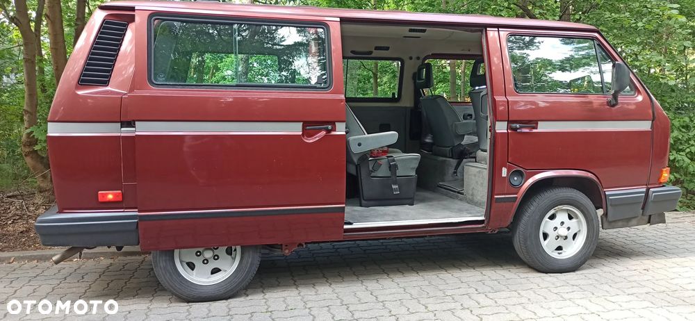 Volkswagen Transporter - 4