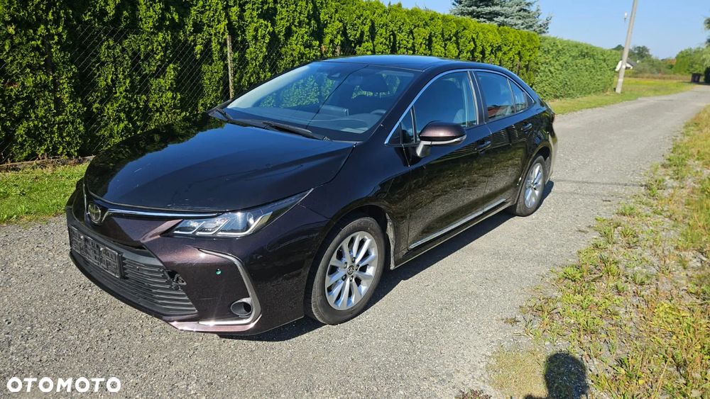 Toyota Corolla - 3