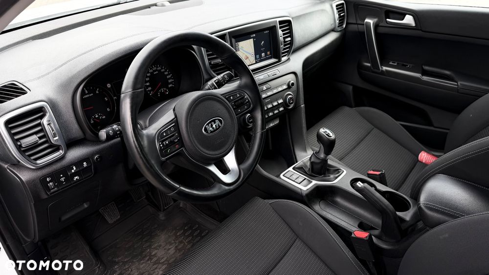 Kia Sportage 1.7 CRDI 2WD Dream-Team Edition - 16