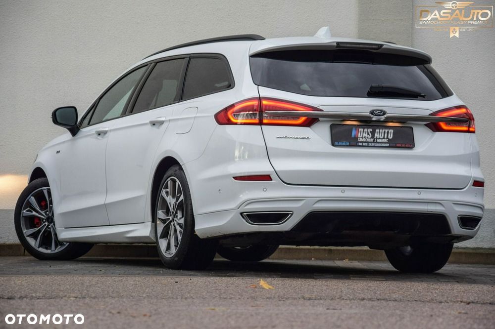 Ford Mondeo - 12