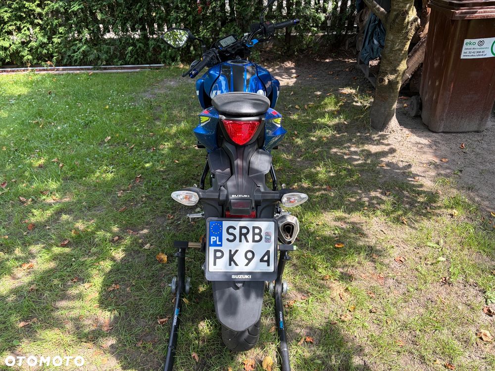 Suzuki GSX - 4