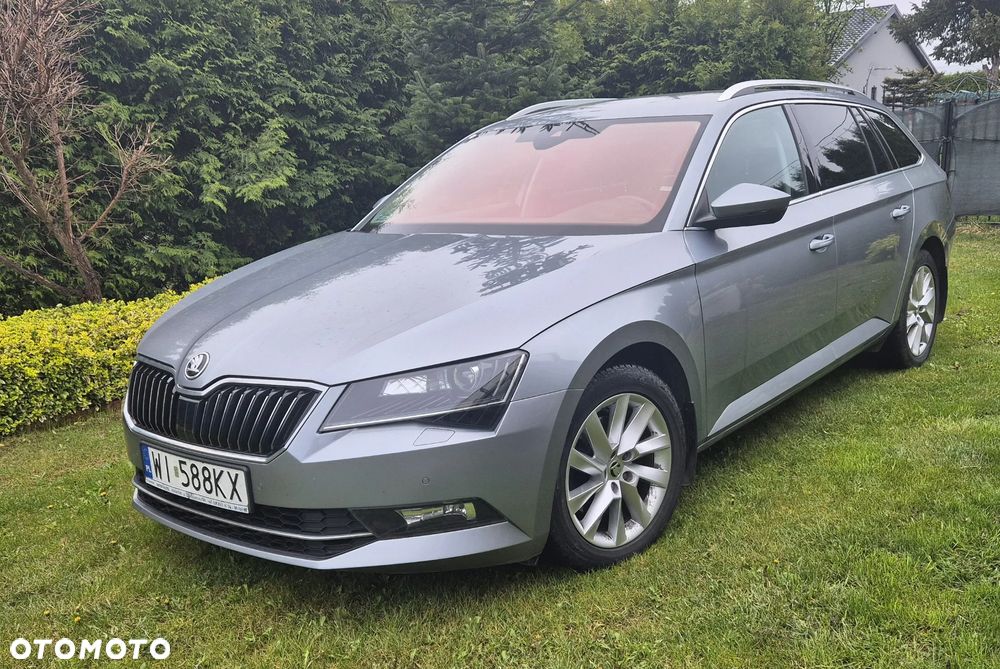 Skoda Superb 2.0 TDI Ambition - 1