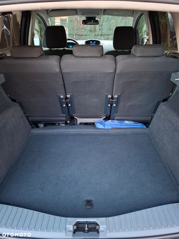 Ford C-MAX 2.0 TDCi Titanium - 16