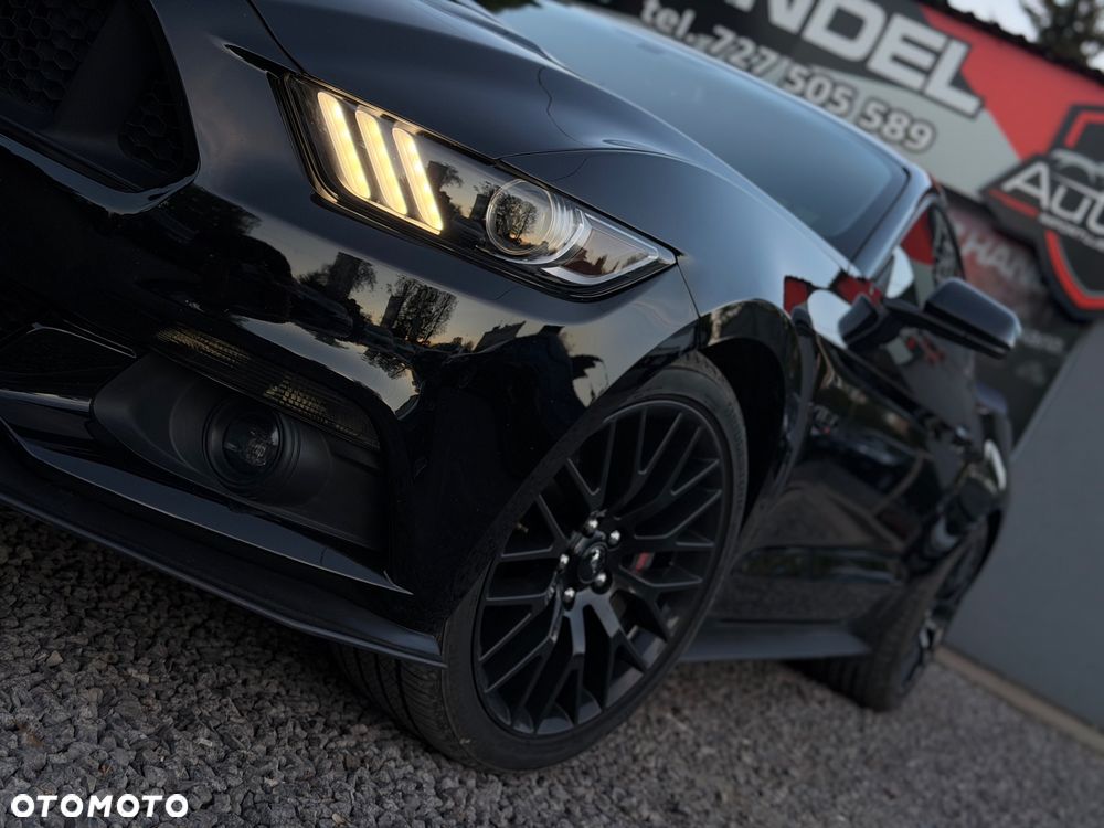 Ford Mustang - 3