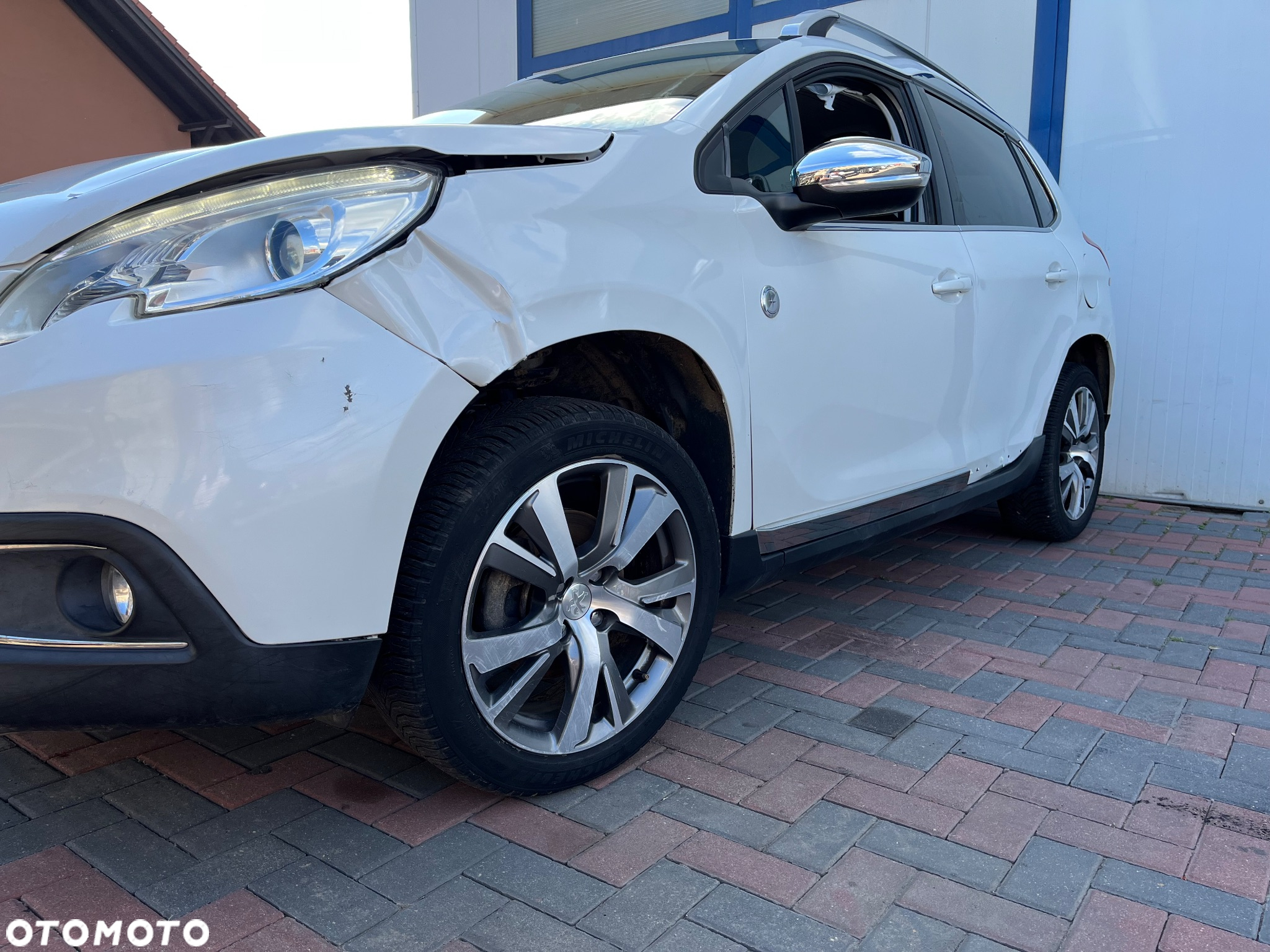Peugeot 2008 1.2 Pure Tech GPF Crossway S&S - 3